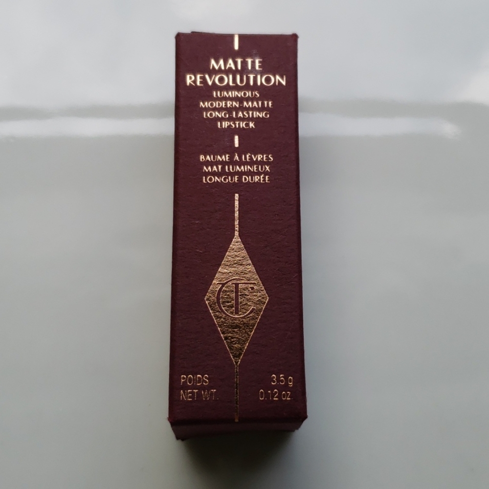 NIB Charlotte Tilbury Matte Revolution Amazing Gra - Picture 6 of 9